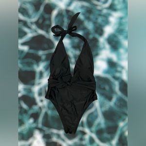 XL Abercrombie Halter Top Plunge One piece